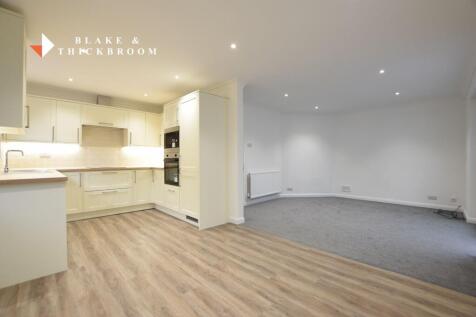 LIVING KITCHEN DINER