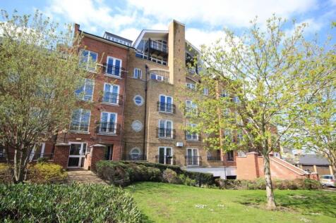 Aveley House
