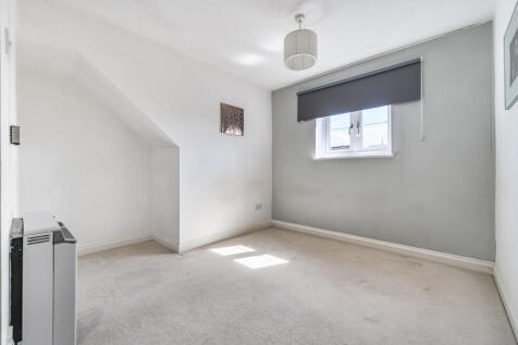 1347787-3-68b584b...