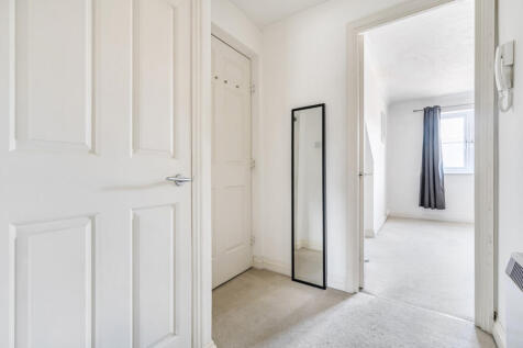 1347787-10-68b585...