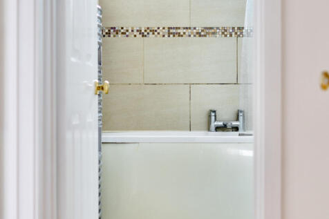 1364352-15-68e631...