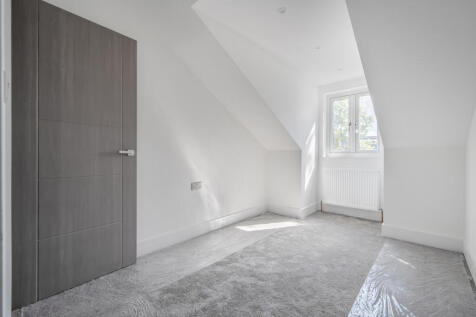 1348533-4-68baeae...