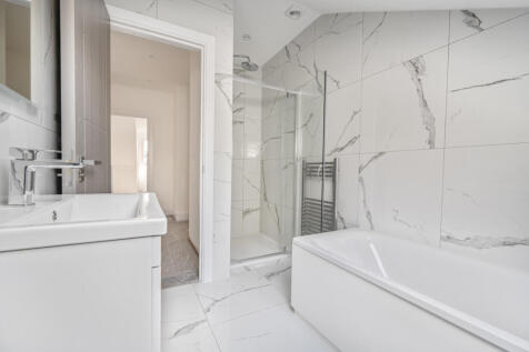 1348533-10-68baeb...