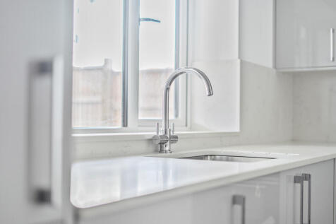 1348533-14-68baeb...