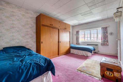 1368968-5-68efa0e...