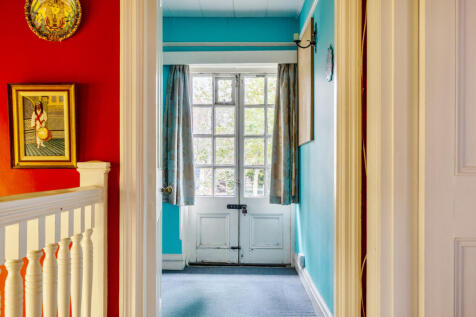 1368968-9-68efa10...