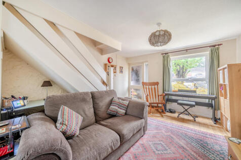 1370913-5-68f63b1...