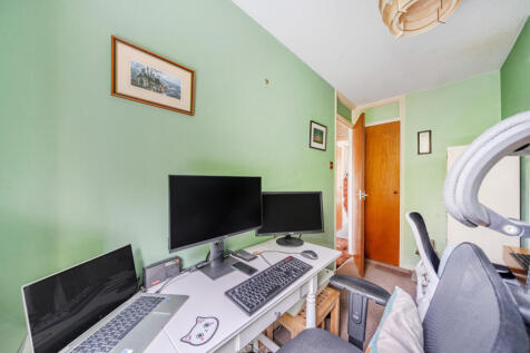 1370913-14-68f63b...