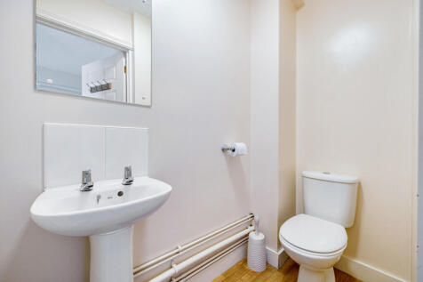 1365412-11-68ee4e...