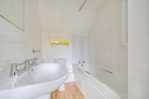 1365412-9-68ee4e8...