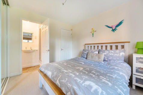 1363756-4-68f8bb1...