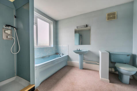 1364159-3-68ee3a7...