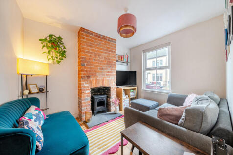 1373809-16-690de9...