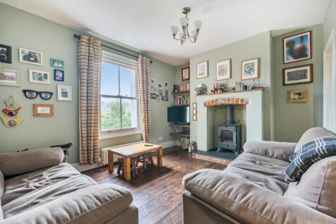 1372797-9-690dffd...