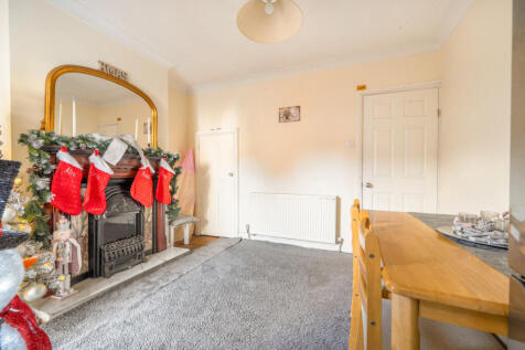 1382531-5-691ef37...