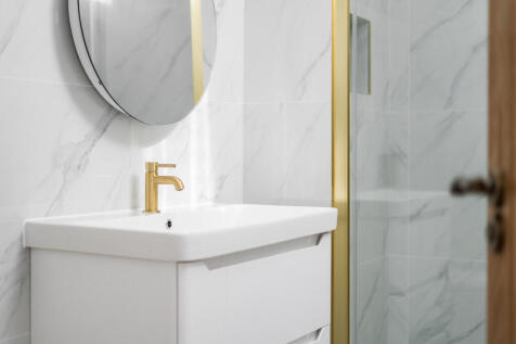 1313458-3-68639dc...