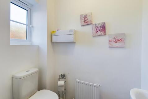 Cloakroom/WC