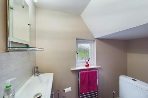 Cloakroom/WC