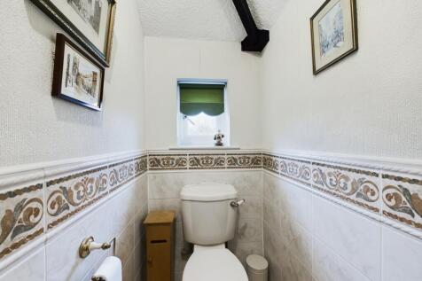 Separate WC