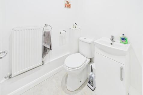 Cloakroom/WC