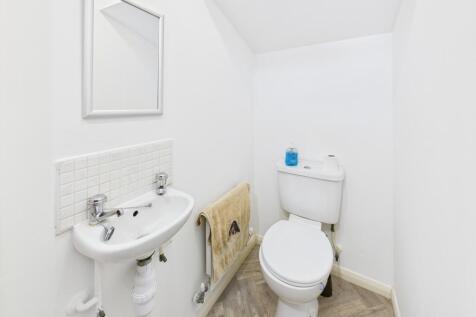 Cloakroom/WC