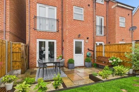Garden/External