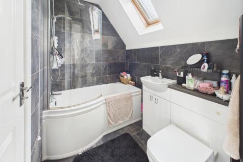 Jack and Jill Ensuite