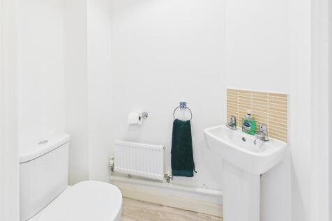Cloakroom/WC