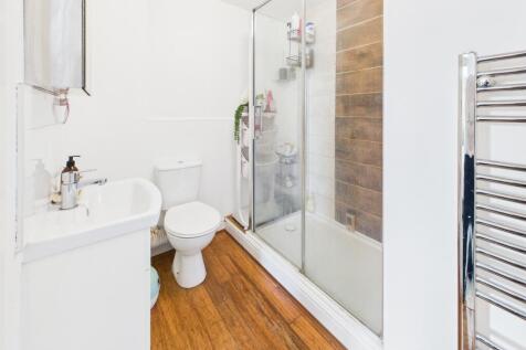 Jack &amp; Jill En suite
