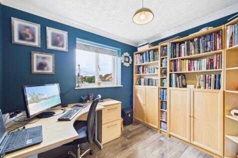 Bedroom/Study