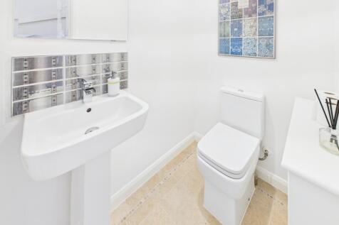 Cloakroom/WC