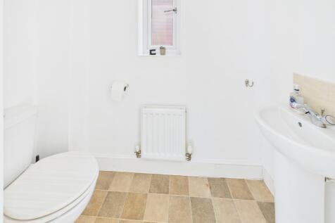 Cloakroom/WC