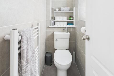Ground Floor Cloakroom/WC