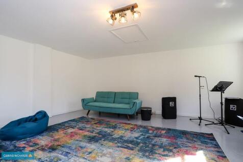 Studio (former Garage)