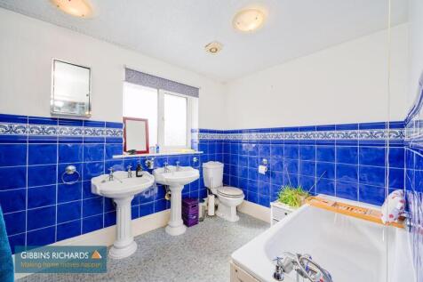 En-Suite/Bathroom