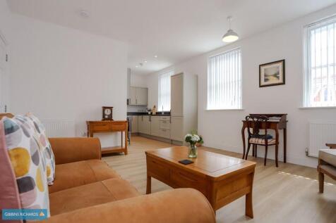 Sitting/Dining Room/Kitchen