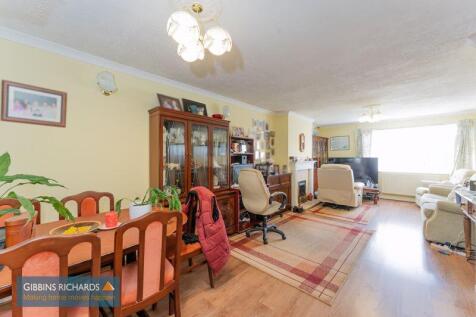 Sitting/Dining Room