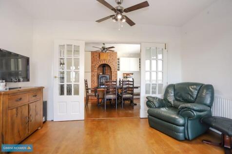 Dining/Lounge