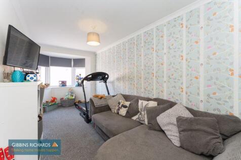 Play Room/Bedroom