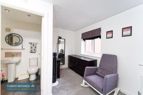 Bedroom/En-Suite