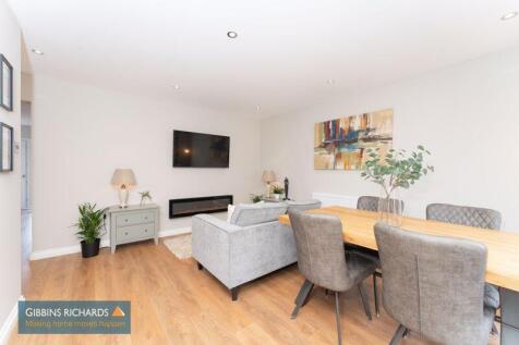 Dining/Family Room