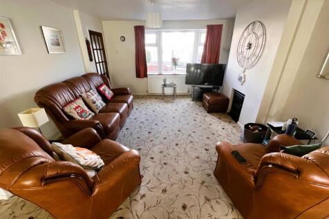 sitting area.jpg