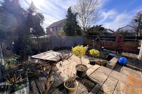 garden a.jpg