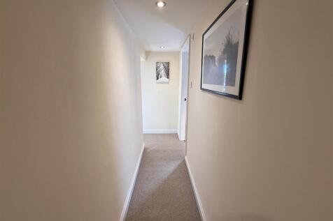 Eagle Street 3.jpg