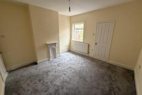 bedroom two.jpg