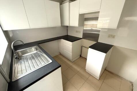 kitchen a.jpg