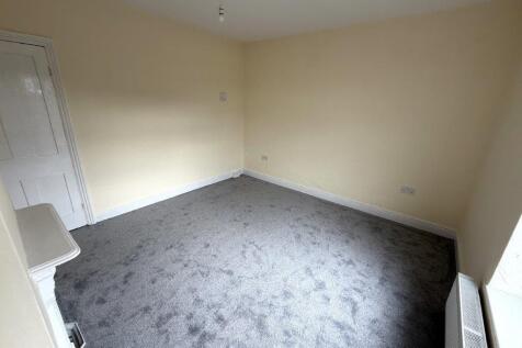 bedroom one a.jpg