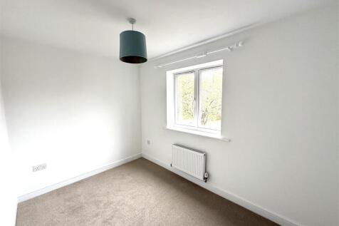 Derecroft 3.jpg