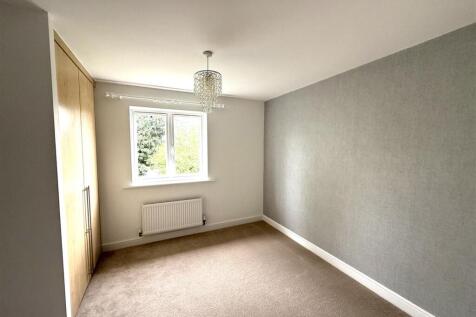 Derecroft 5.jpg
