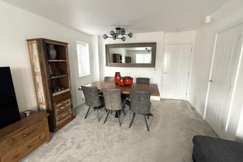 living room c.jpg